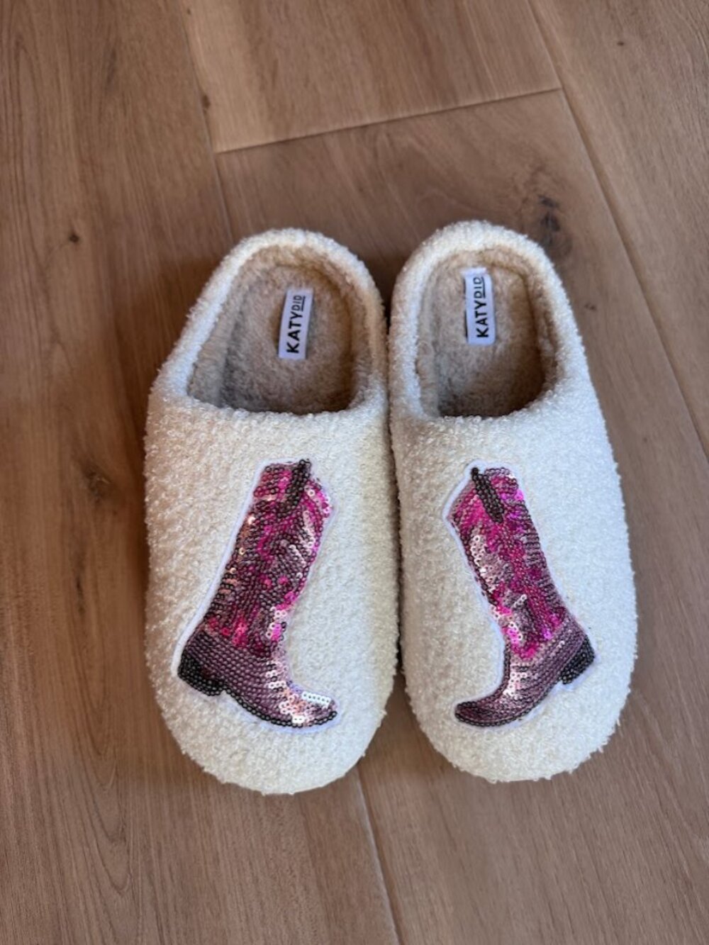 Katydid Pink Sequin Cowgirl Boots Slippers Cream Boucle Fleece NWOT Women's XL